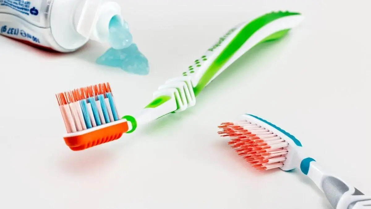 cerdas de cepillo de dientes - Cómo restaurar las cerdas de un cepillo de dientes