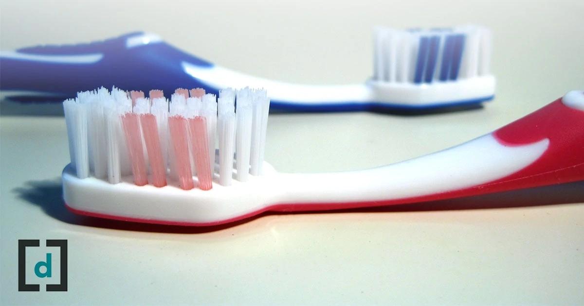 cepillo de dientes sensodyne - Qué cepillo es bueno para los dientes